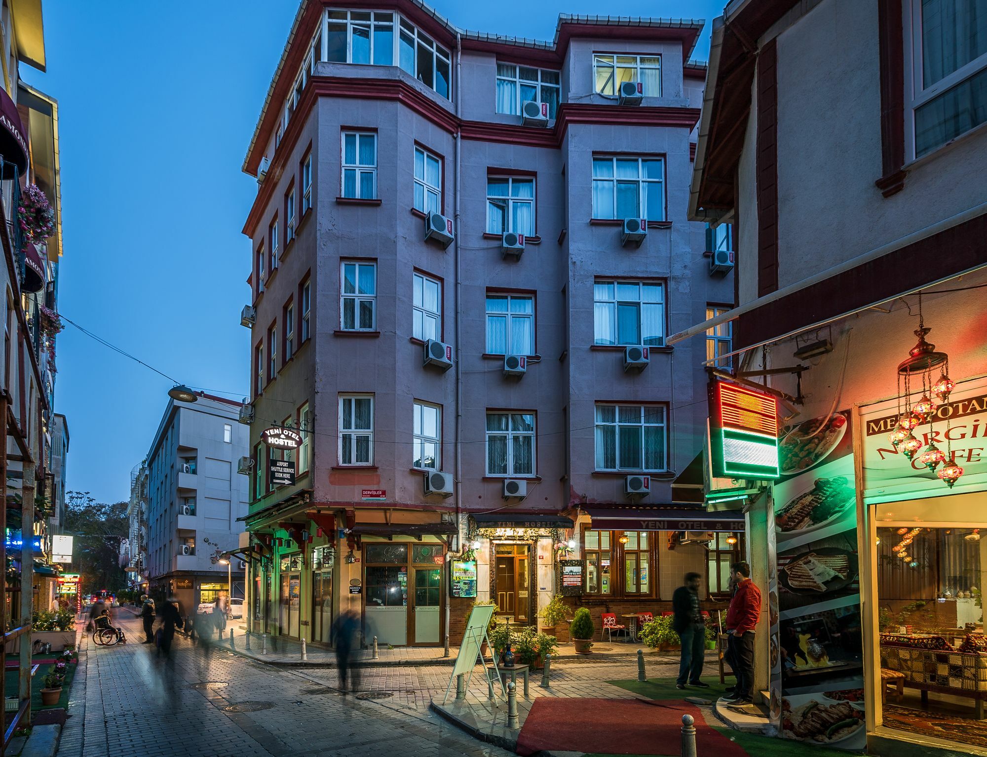 Hôtel Yeni 2*